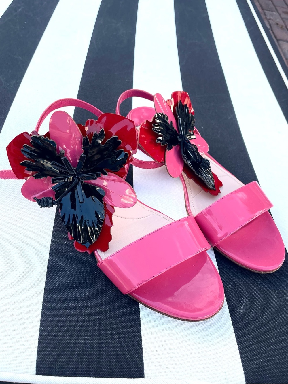 Miu Miu Hot Pink Patent Leather Slingback Sandals 36.5